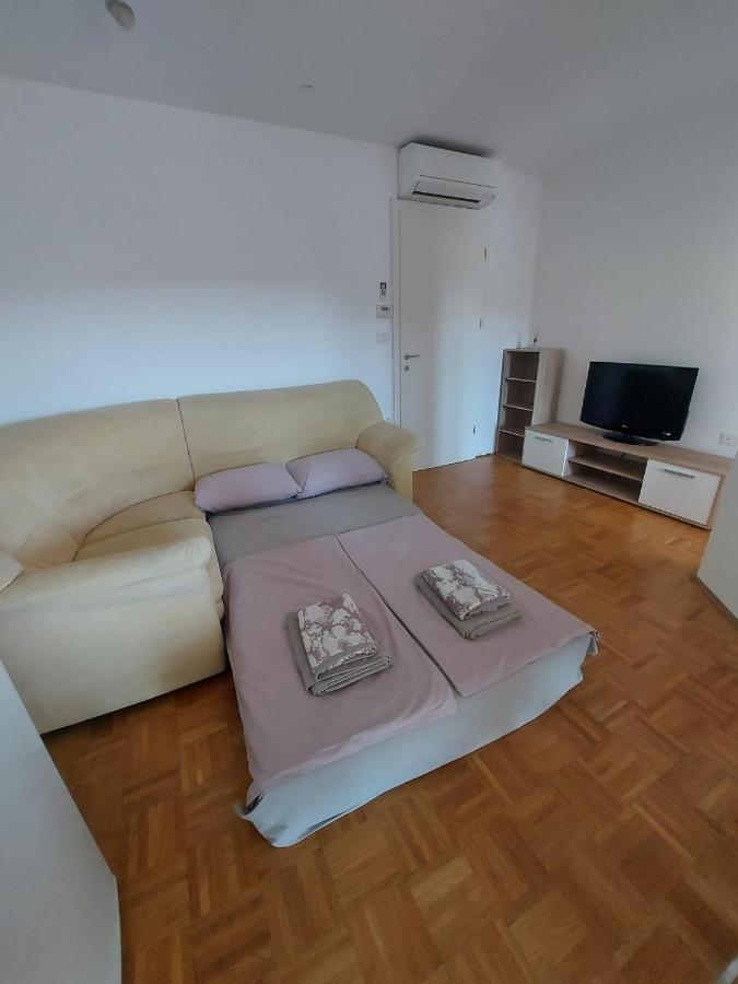 Apartment Hanna コペル エクステリア 写真